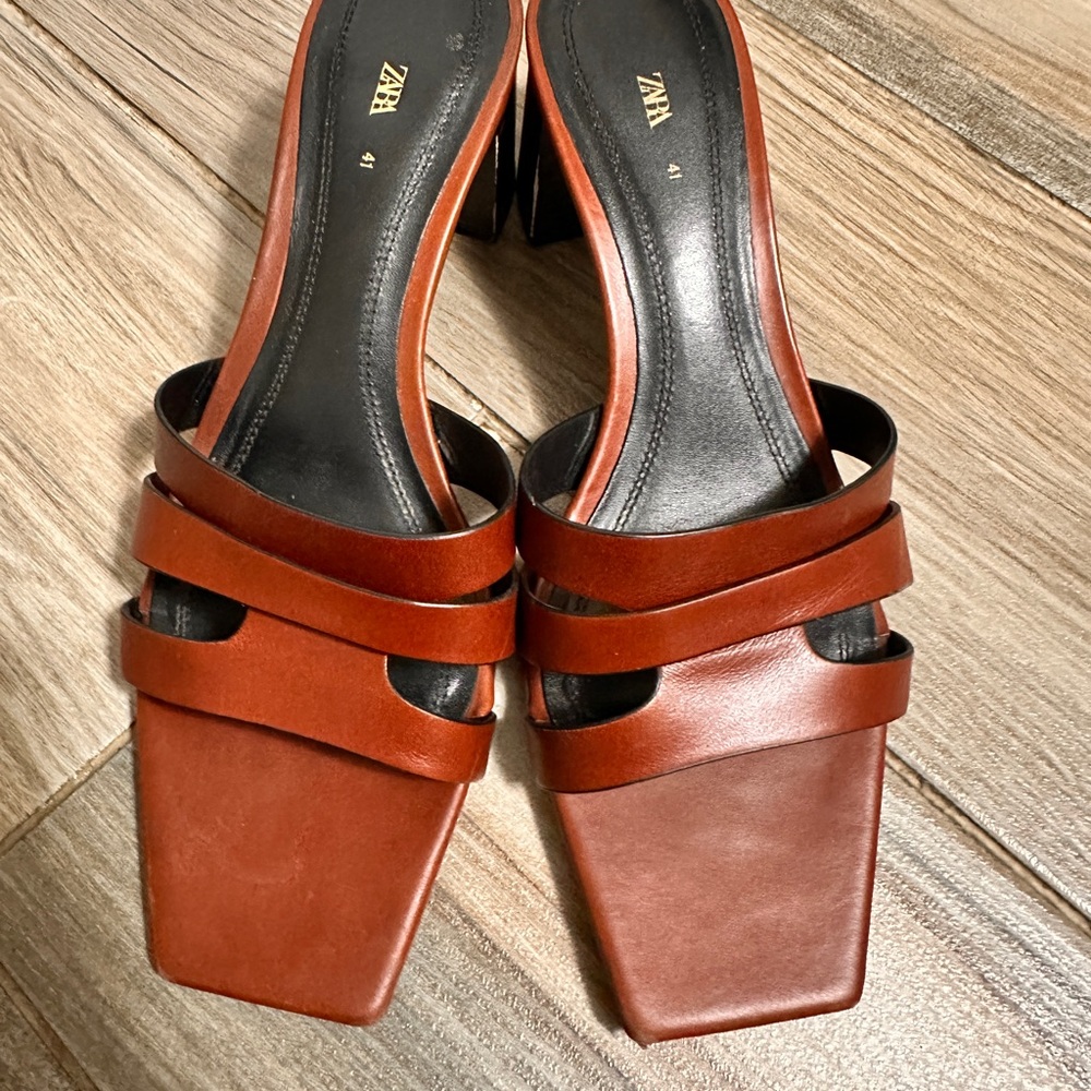 Zara Women's Brown Strappy Heeled Sandals - Picture 2 of 7
